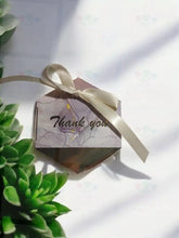 Load image into Gallery viewer, A Fragrant Flame