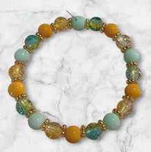 Cargar imagen en el visor de la galería, Peace Rising Over The Peaks bracelet