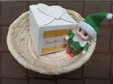 Lataa kuva Galleria-katseluun, Santas Little Helper Dolls