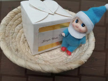 Lataa kuva Galleria-katseluun, Santas Little Helper Dolls