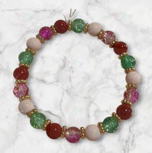 Cargar imagen en el visor de la galería, Strawberries Reign Supreme bracelet