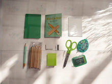 Lataa kuva Galleria-katseluun, Tailored Innovation Art Set