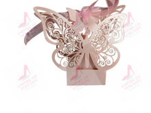 Lataa kuva Galleria-katseluun, The Brave Fairy’s Wish (Pink Butterfly Box) necklace