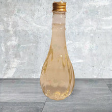 Load image into Gallery viewer, A Delightful Soak bubble
