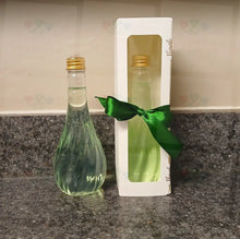 Load image into Gallery viewer, A Delightful Soak bubble
