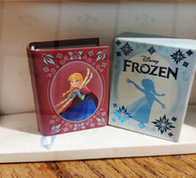 Cargar imagen en el visor de la galería, A Librarian’s Miniature Dream Book Set
