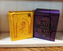 Cargar imagen en el visor de la galería, A Librarian’s Miniature Dream Book Set

