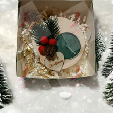 Load image into Gallery viewer, A Twinkle Of Christmas tealight candles
