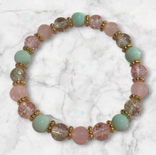 Cargar imagen en el visor de la galería, An Elegant Tea Party bracelet
