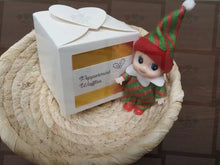 Lataa kuva Galleria-katseluun, Santas Little Helper Dolls
