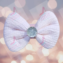 Load image into Gallery viewer, Springtime Whispers Hair accessories
