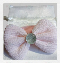 Load image into Gallery viewer, Springtime Whispers Hair accessories
