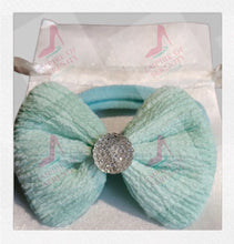 Load image into Gallery viewer, Springtime Whispers Hair accessories
