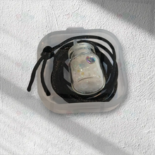 Cargar imagen en el visor de la galería, The Brave Fairy’s Wish (Lilac Butterfly Box) necklace
