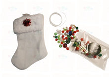 Cargar imagen en el visor de la galería, The North Pole Necklace Kit Christmas Projects
