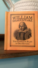 Load image into Gallery viewer, Literary Loves Mini Book: William Shakespeare
