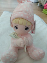 Lataa kuva Galleria-katseluun, Precious Moments Prayer Doll
